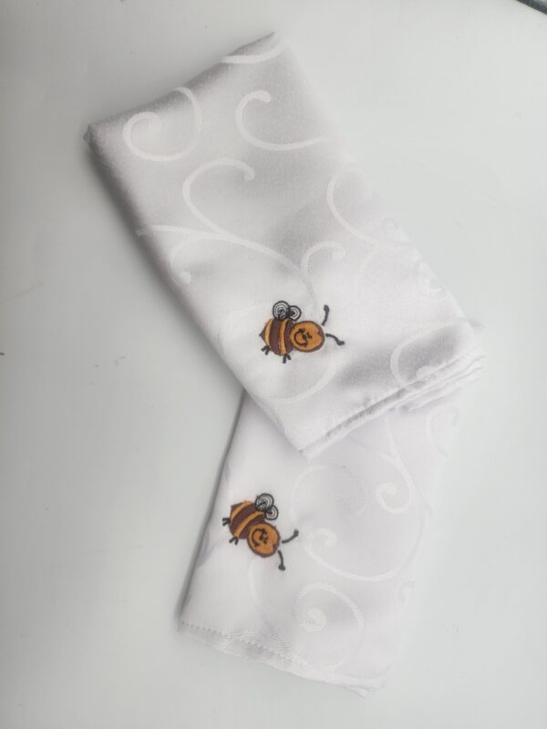 Rosh Hashanah bee  napkins made of cloth